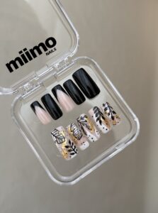 ناخن کلاسیک مجلسی مشکی مییمو شاپ